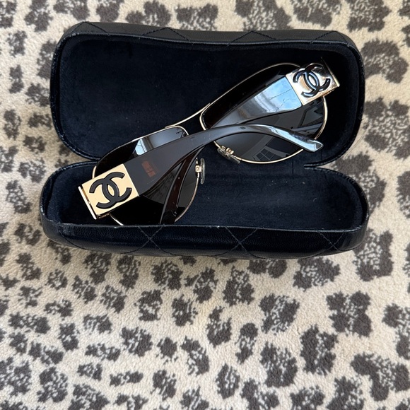 CHANEL Accessories - Chanel Gold Aviator Sunglasses